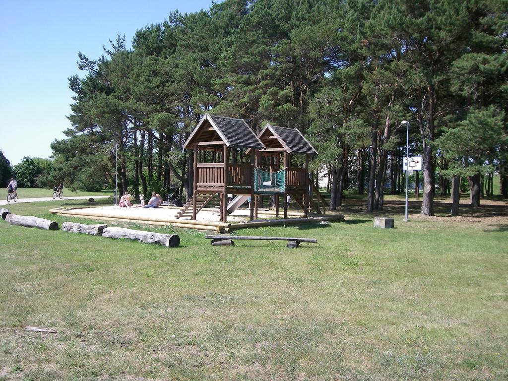 Sorve Guest House Сальме Экстерьер фото